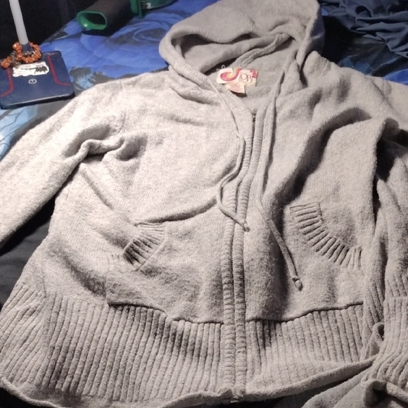 Cozy Gray Hooded Cardigan - Picture 1 of 4